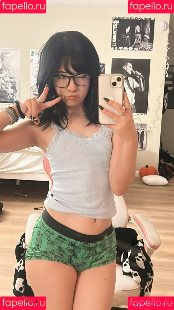 okneesuh Onlyfans Photo Gallery 