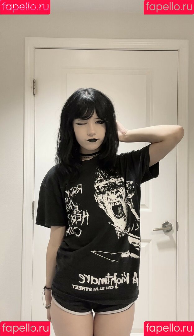 okneesuh Onlyfans Photo Gallery 