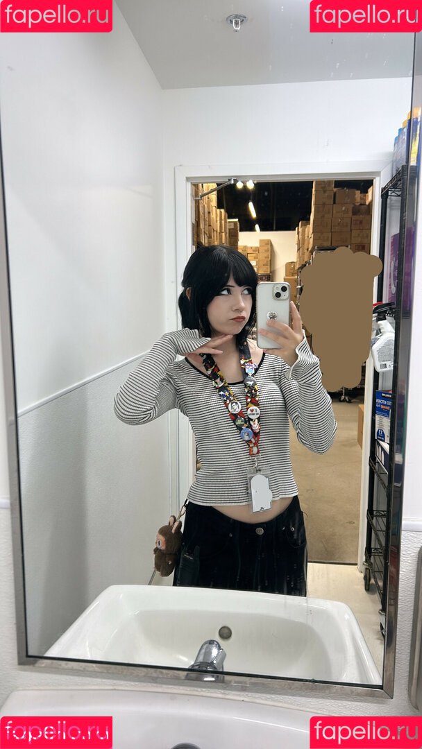 okneesuh Onlyfans Photo Gallery 