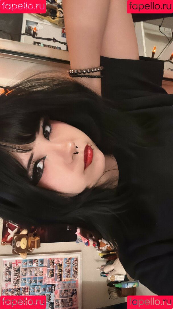 okneesuh Onlyfans Photo Gallery 