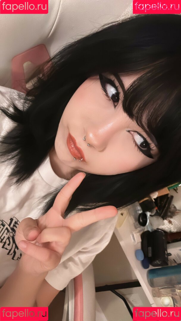 okneesuh Onlyfans Photo Gallery 