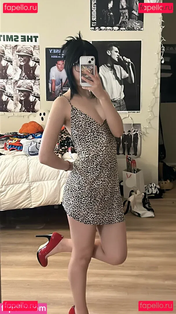 okneesuh Onlyfans Photo Gallery 