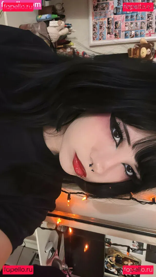 okneesuh Onlyfans Photo Gallery 