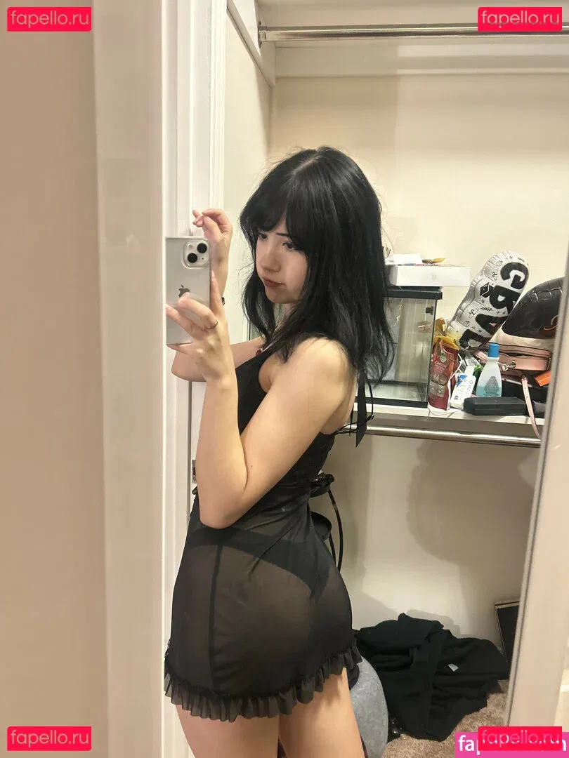 okneesuh Onlyfans Photo Gallery 