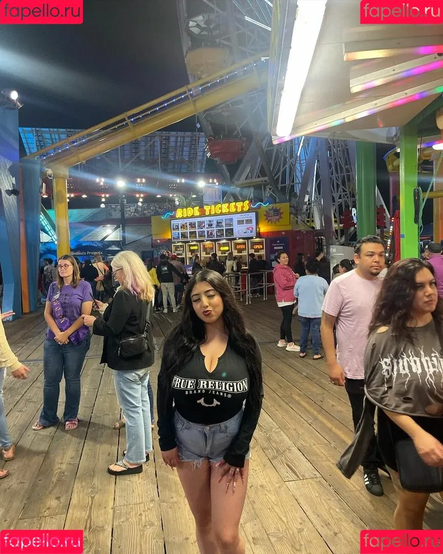 ashleyarambulaa Onlyfans Photo Gallery 