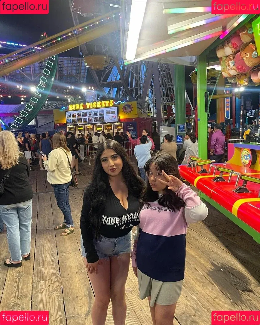 ashleyarambulaa Onlyfans Photo Gallery 