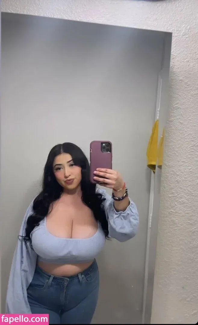 ashleyarambulaa Onlyfans Photo Gallery 