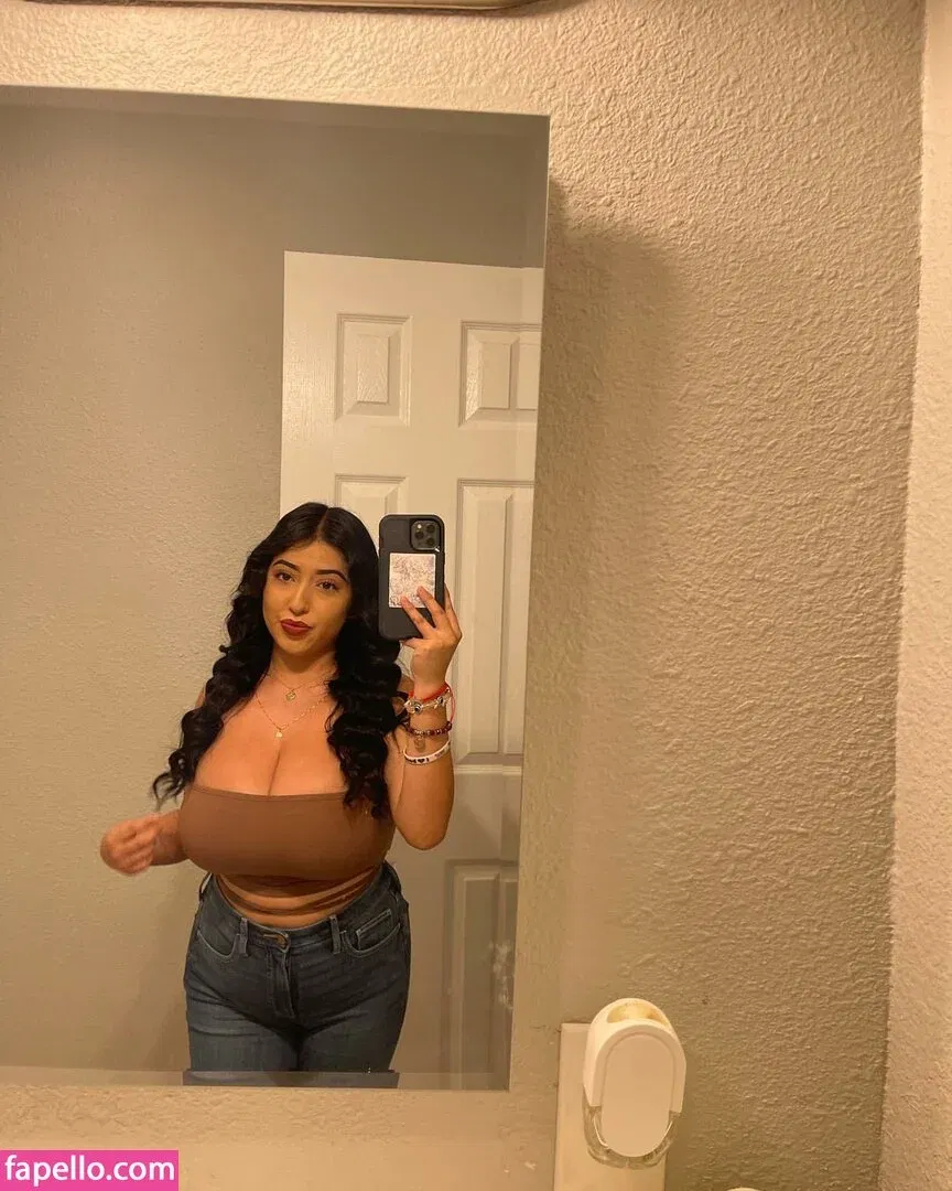 ashleyarambulaa Onlyfans Photo Gallery 