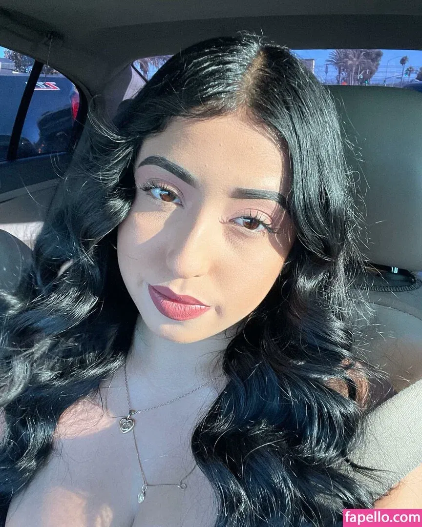 ashleyarambulaa Onlyfans Photo Gallery 