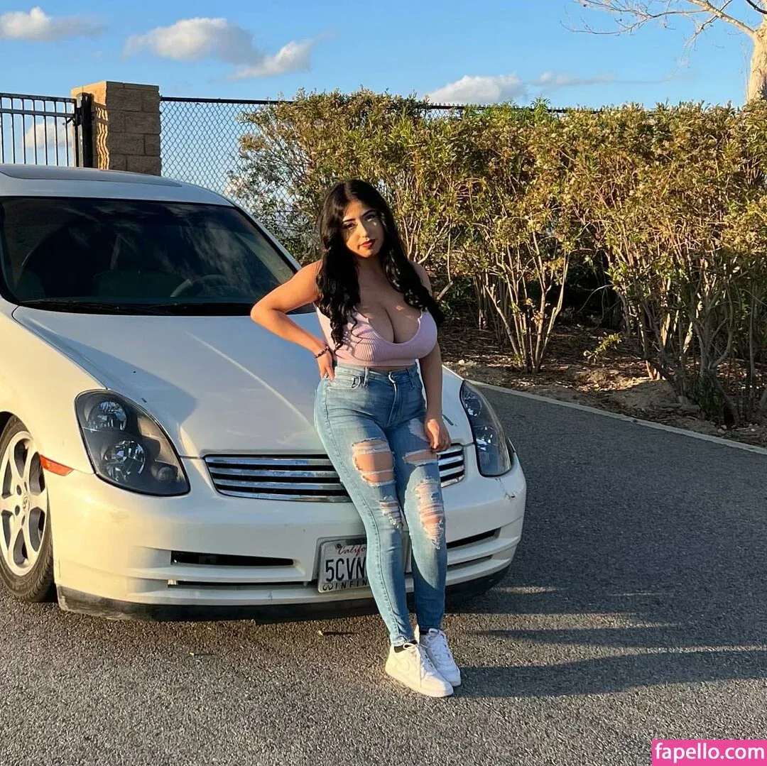 ashleyarambulaa Onlyfans Photo Gallery 