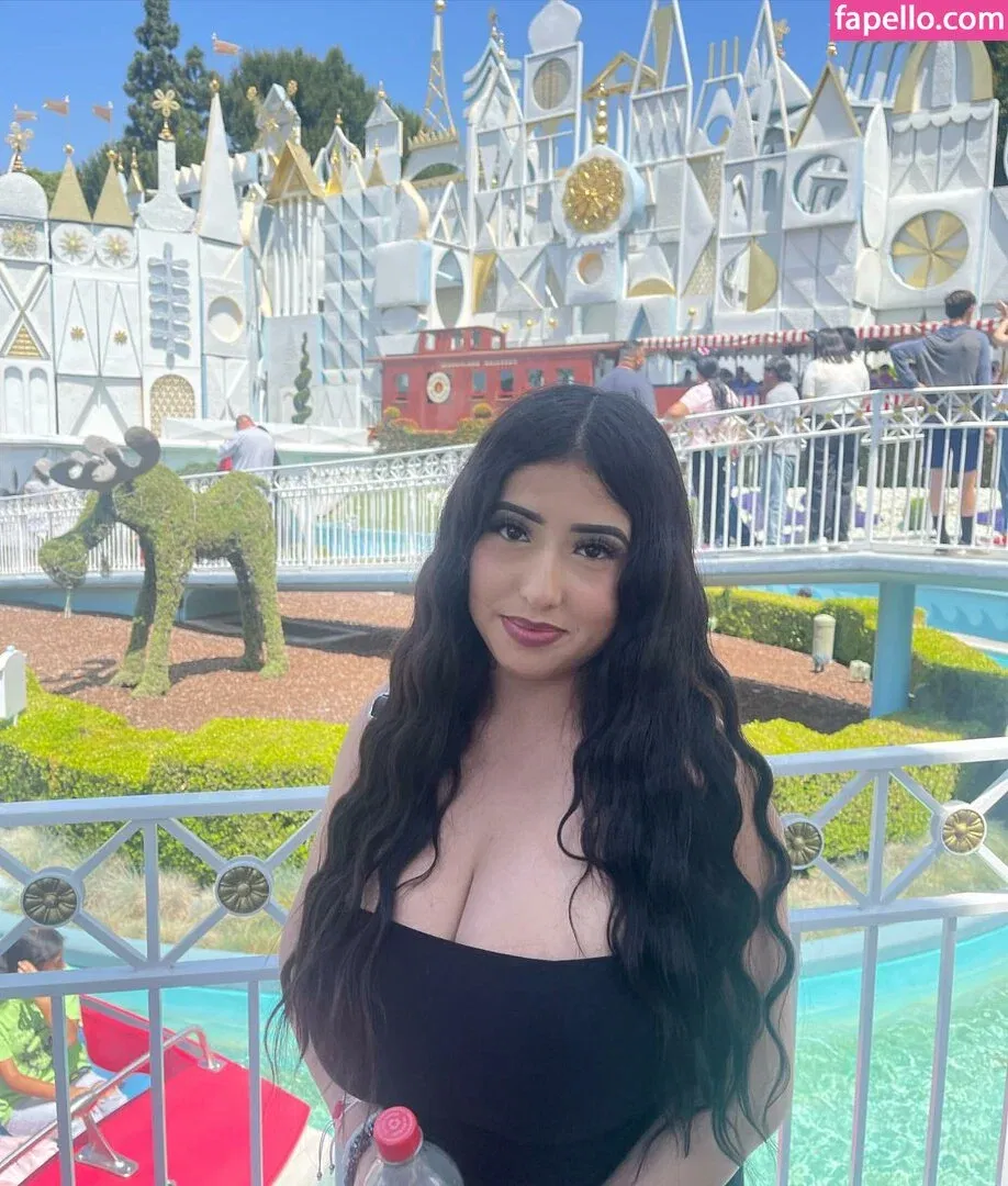 ashleyarambulaa Onlyfans Photo Gallery 