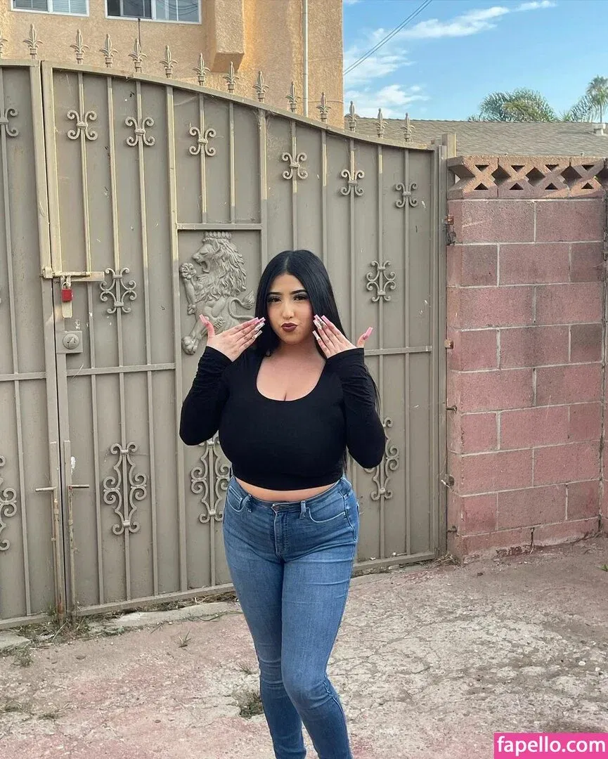 ashleyarambulaa Onlyfans Photo Gallery 