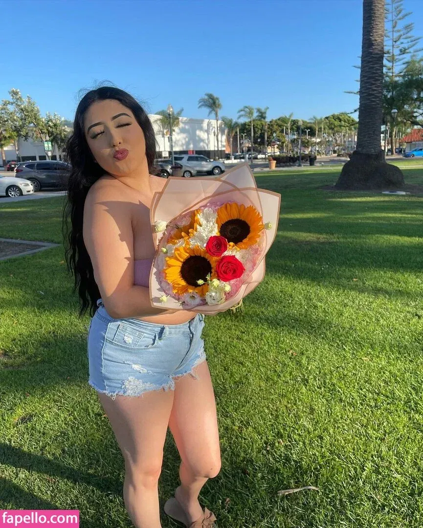 ashleyarambulaa Onlyfans Photo Gallery 