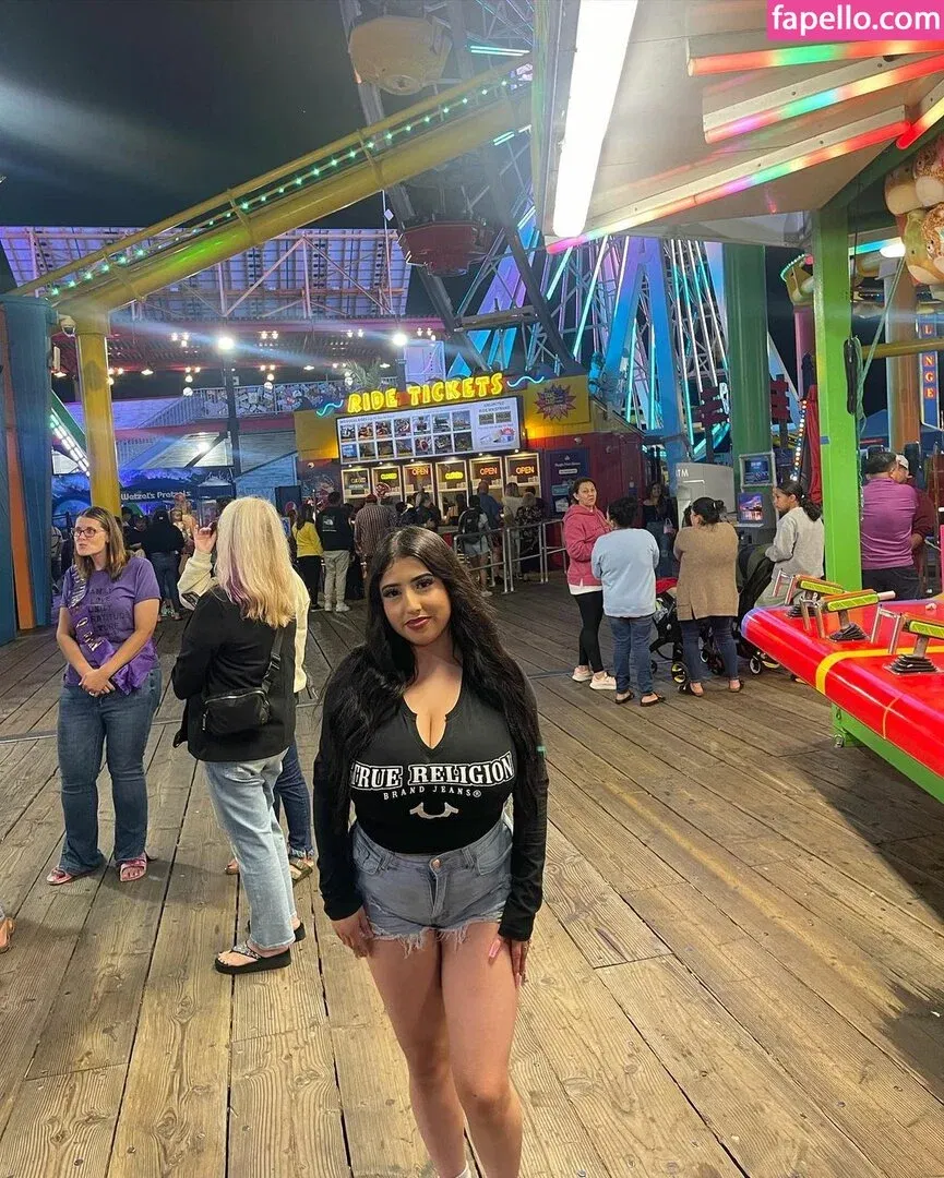 ashleyarambulaa Onlyfans Photo Gallery 