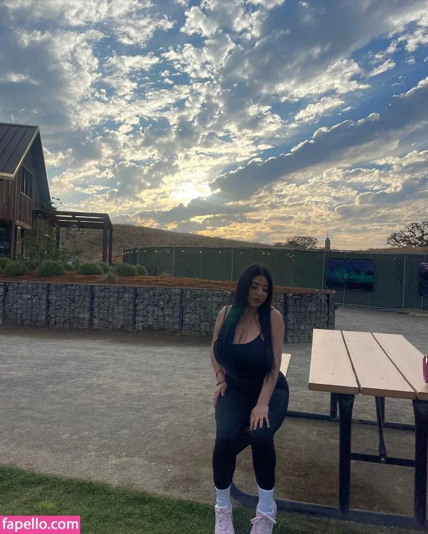 ashleyarambulaa Onlyfans Photo Gallery 