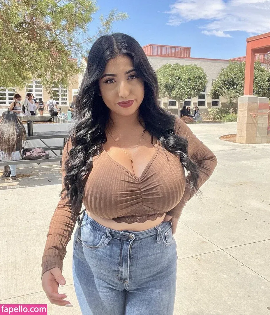 ashleyarambulaa Onlyfans Photo Gallery 