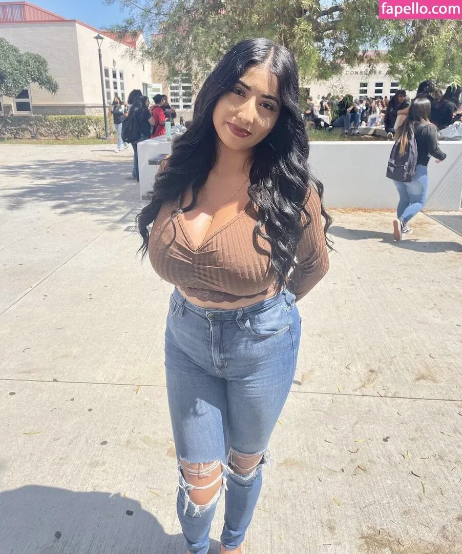 ashleyarambulaa Onlyfans Photo Gallery 