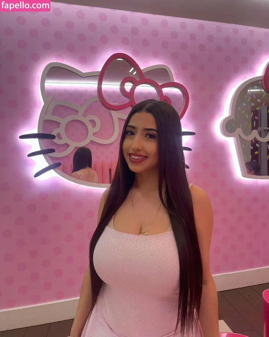 ashleyarambulaa Onlyfans Photo Gallery 