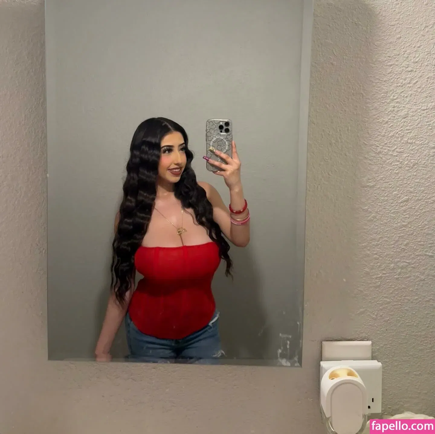 ashleyarambulaa Onlyfans Photo Gallery 