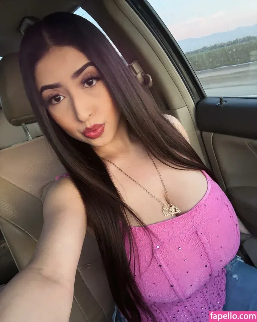 ashleyarambulaa Onlyfans Photo Gallery 