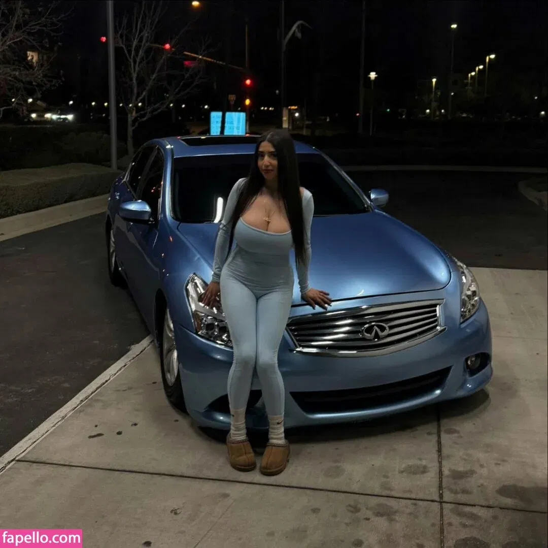 ashleyarambulaa Onlyfans Photo Gallery 