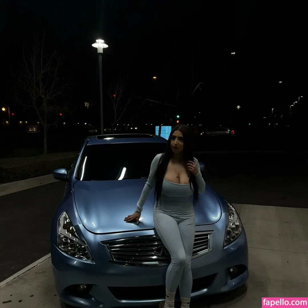 ashleyarambulaa Onlyfans Photo Gallery 