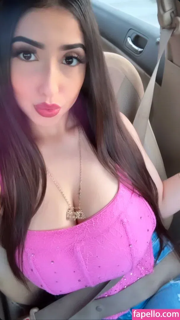 ashleyarambulaa Onlyfans Photo Gallery 