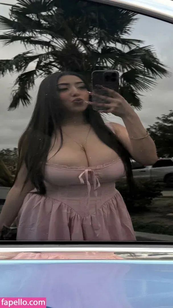 ashleyarambulaa Onlyfans Photo Gallery 