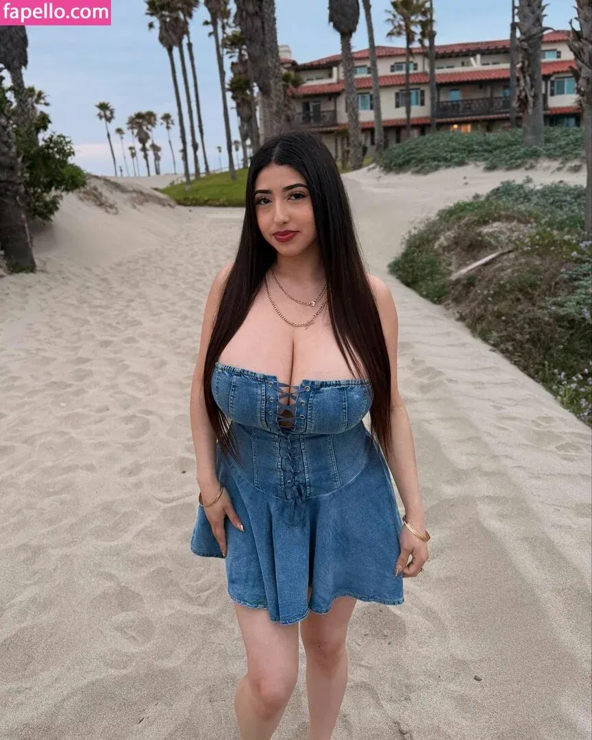 ashleyarambulaa Onlyfans Photo Gallery 