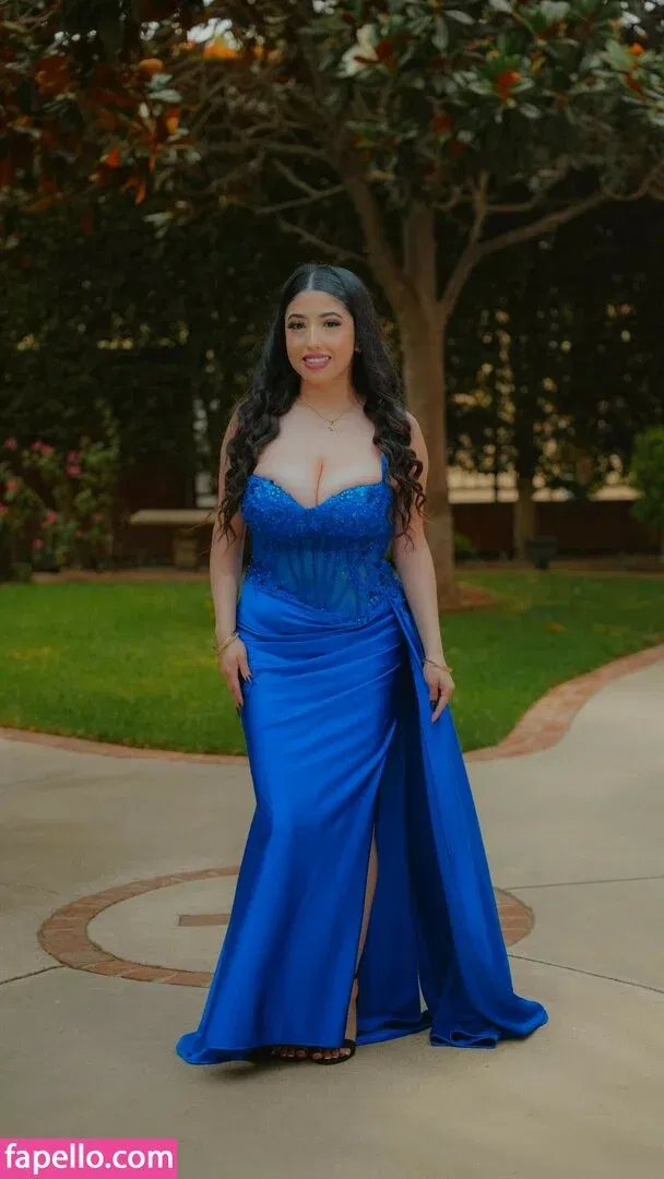 ashleyarambulaa Onlyfans Photo Gallery 