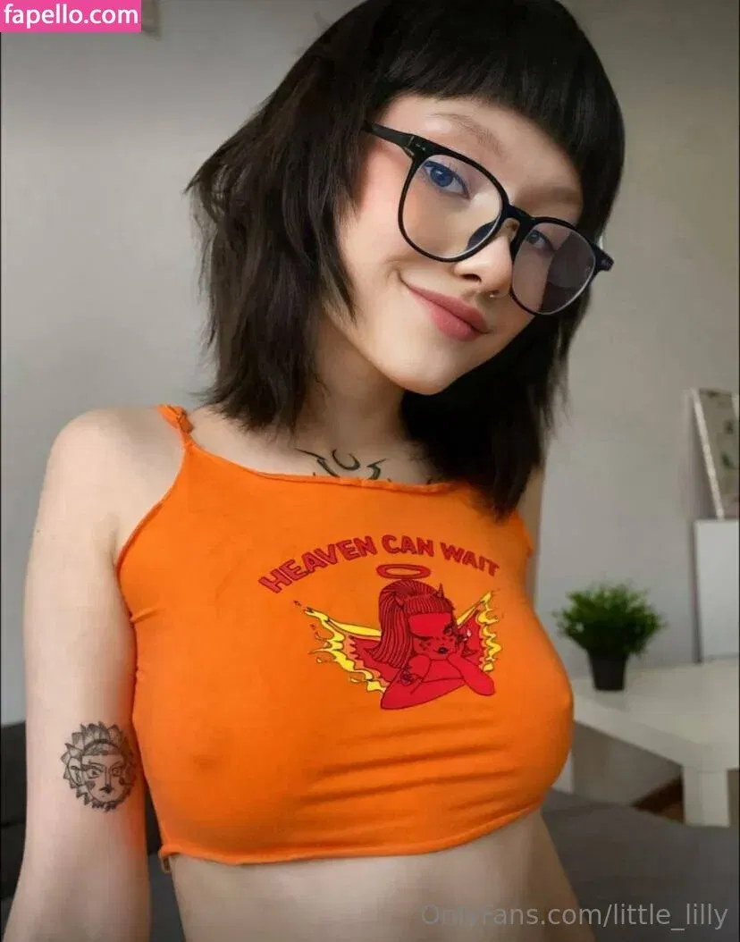 little_lilly Onlyfans Photo Gallery 