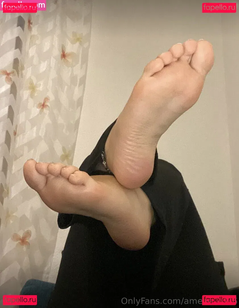 Amelie.2006 Onlyfans Photo Gallery 