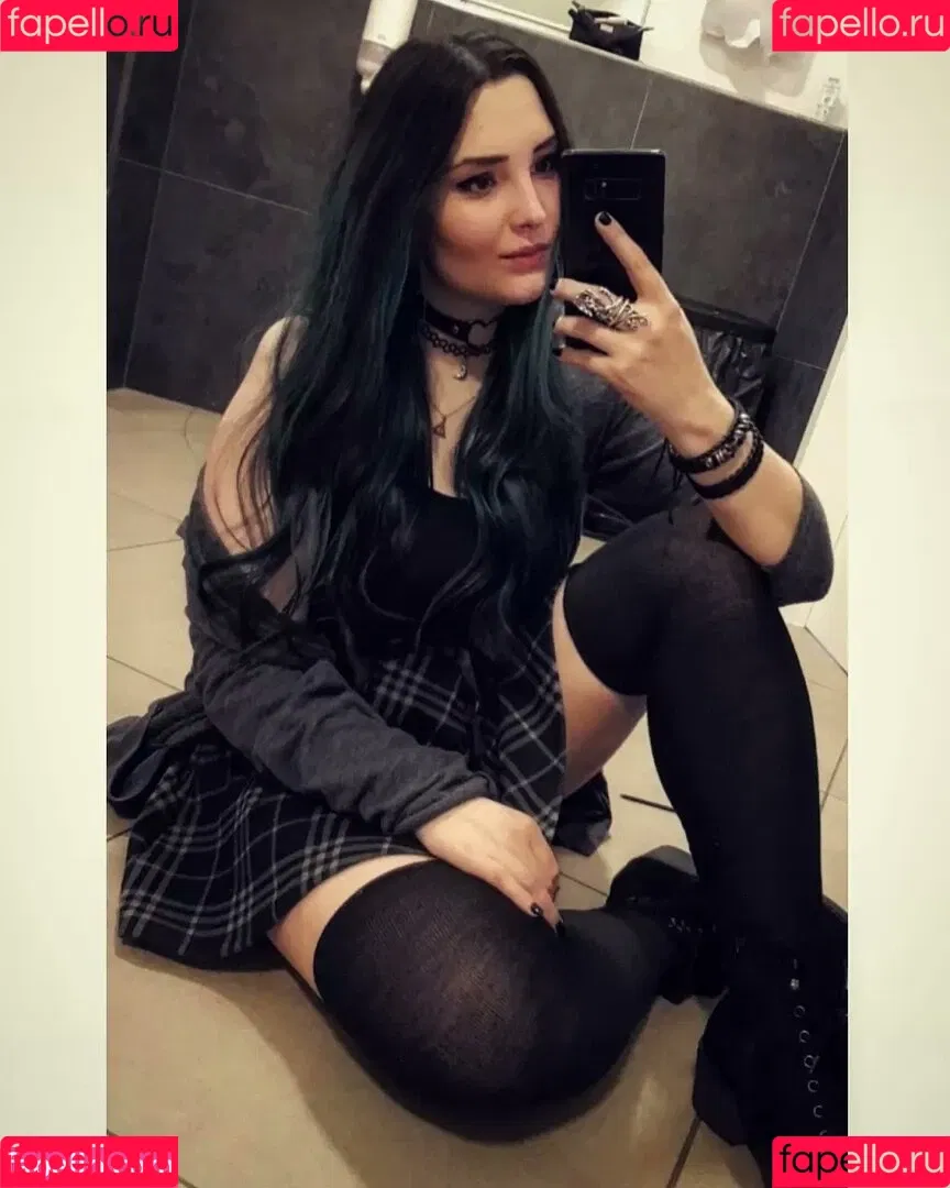 SmashLunatic Onlyfans Photo Gallery 