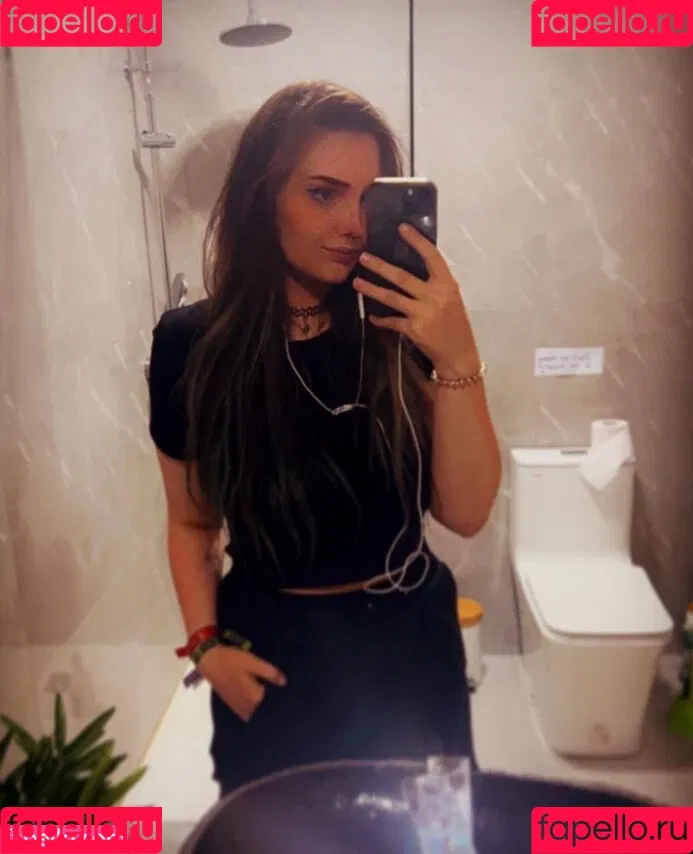 SmashLunatic Onlyfans Photo Gallery 
