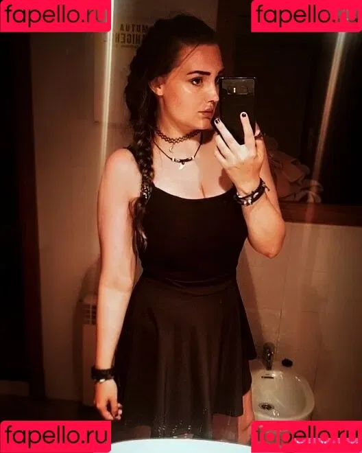 SmashLunatic Onlyfans Photo Gallery 