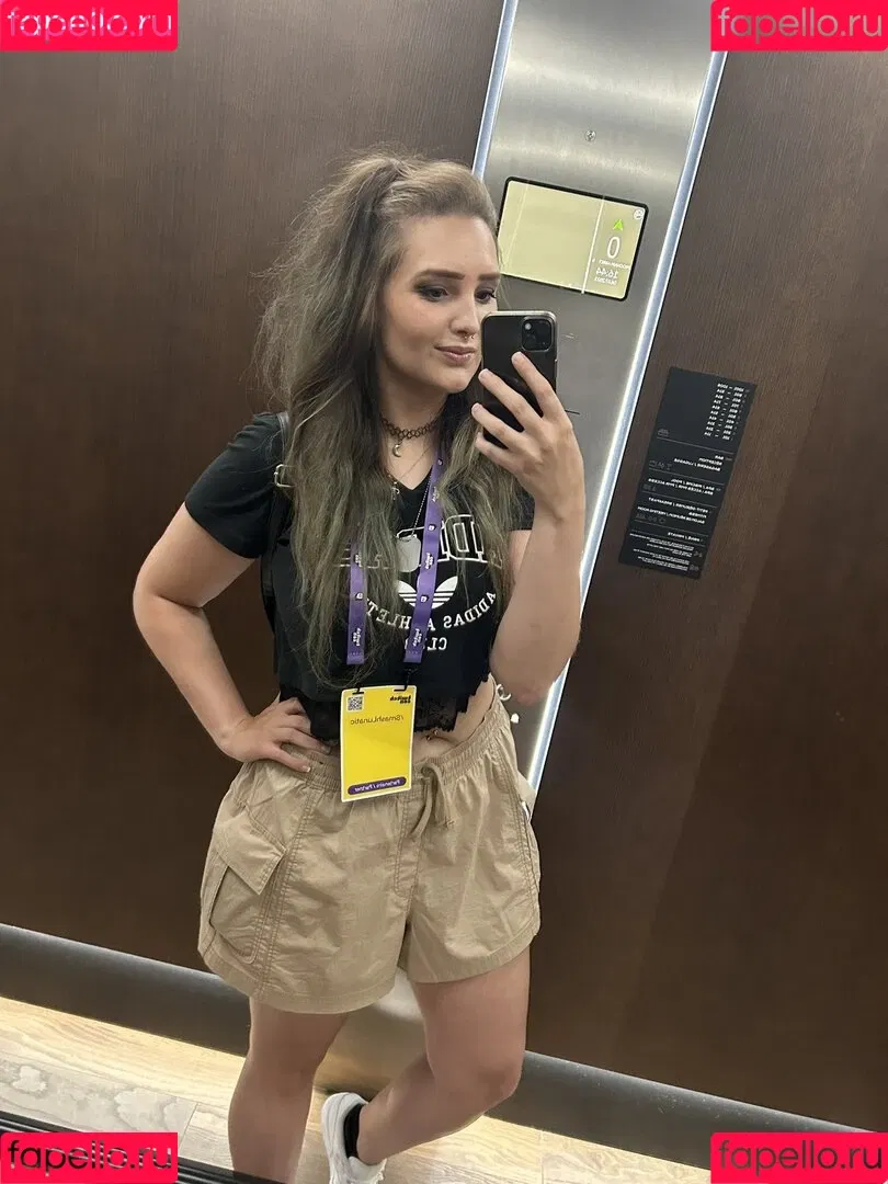 SmashLunatic Onlyfans Photo Gallery 