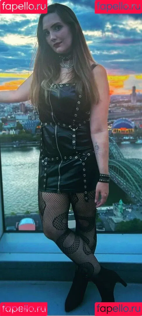 SmashLunatic Onlyfans Photo Gallery 