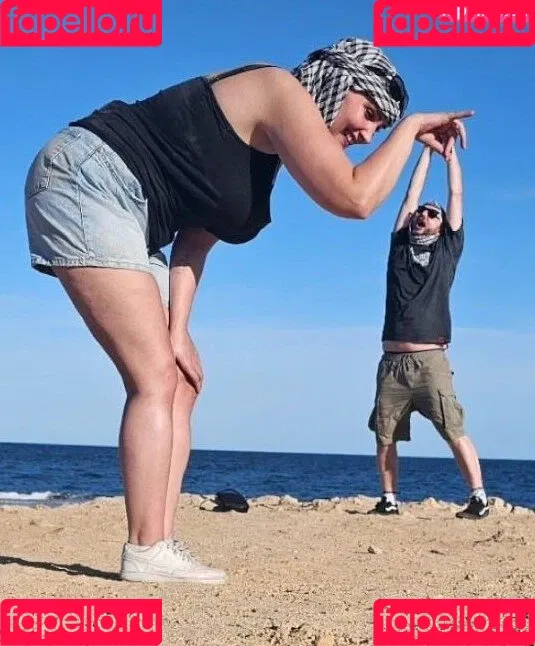 SmashLunatic Onlyfans Photo Gallery 