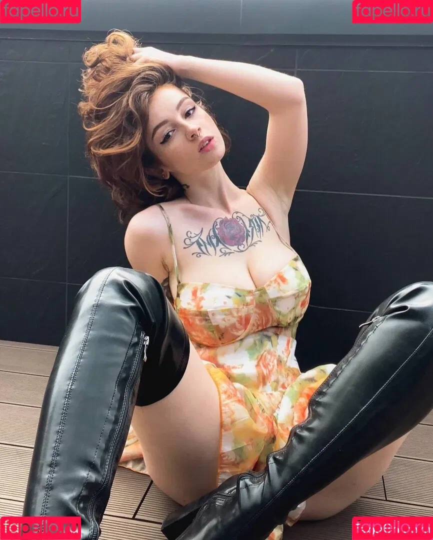 Sathira Onlyfans Photo Gallery 