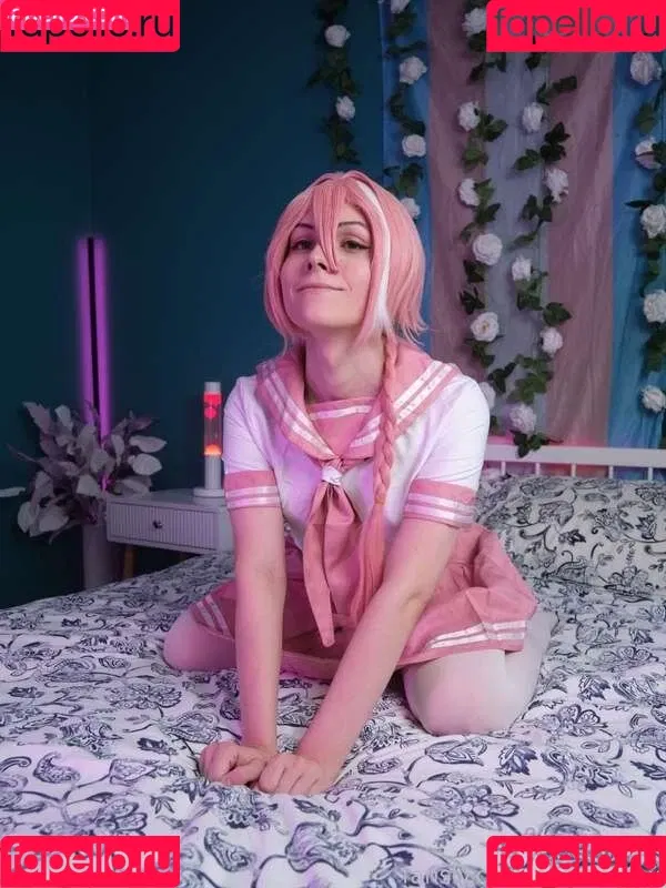 Alice Redfox Onlyfans Photo Gallery 