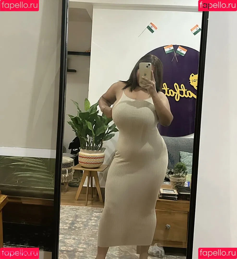 Charu S Onlyfans Photo Gallery 