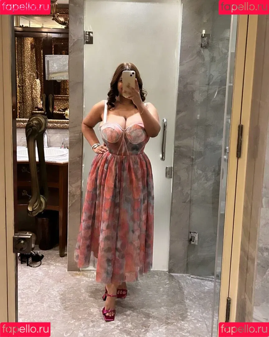 Charu S Onlyfans Photo Gallery 