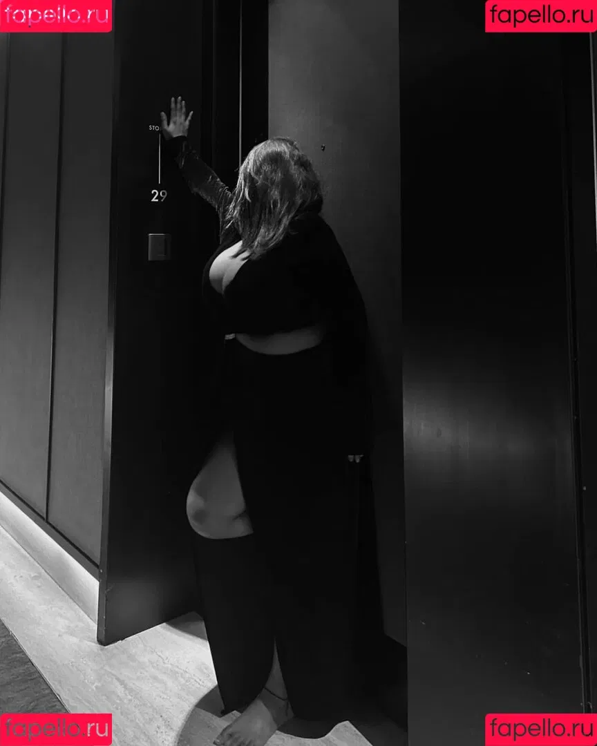 Charu S Onlyfans Photo Gallery 