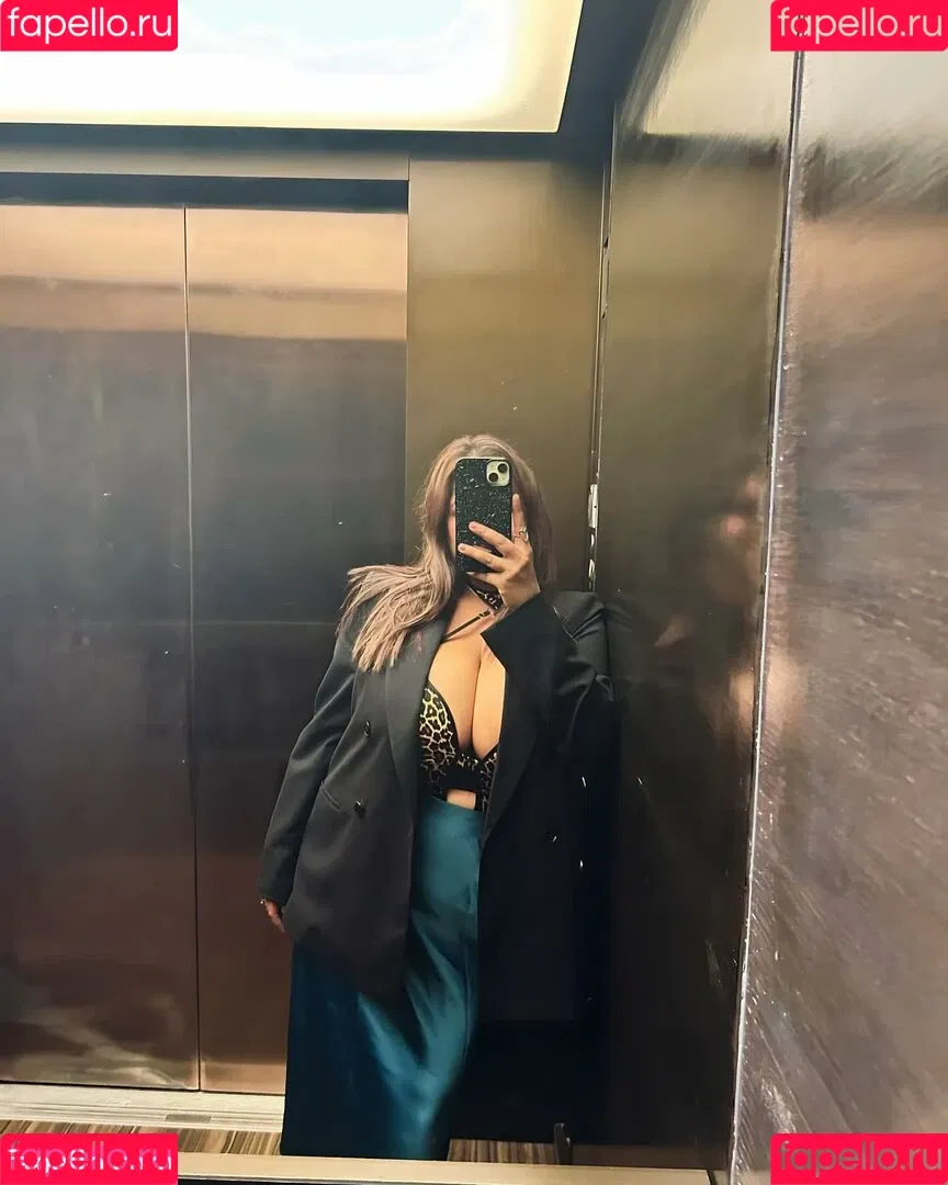 Charu S Onlyfans Photo Gallery 