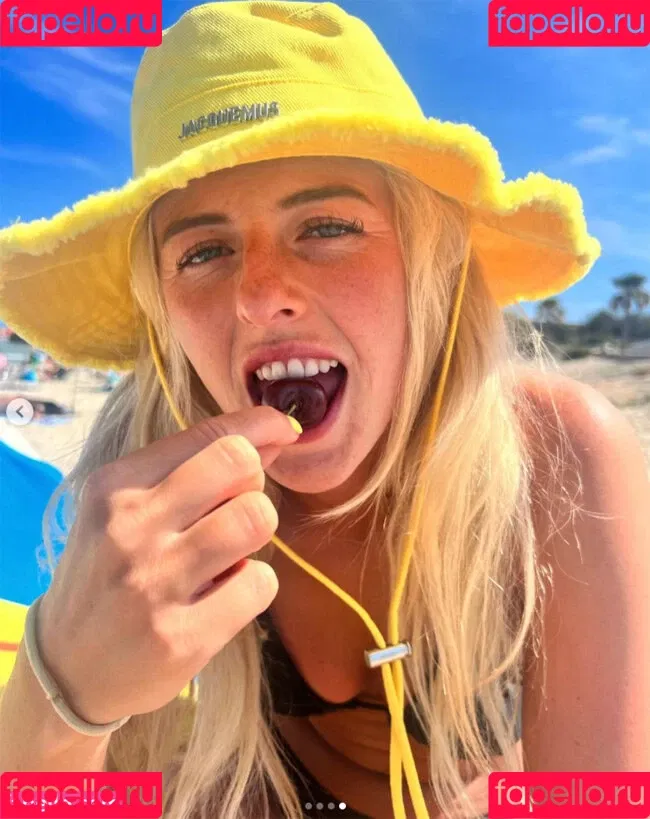 Chloe Kelly Onlyfans Photo Gallery 