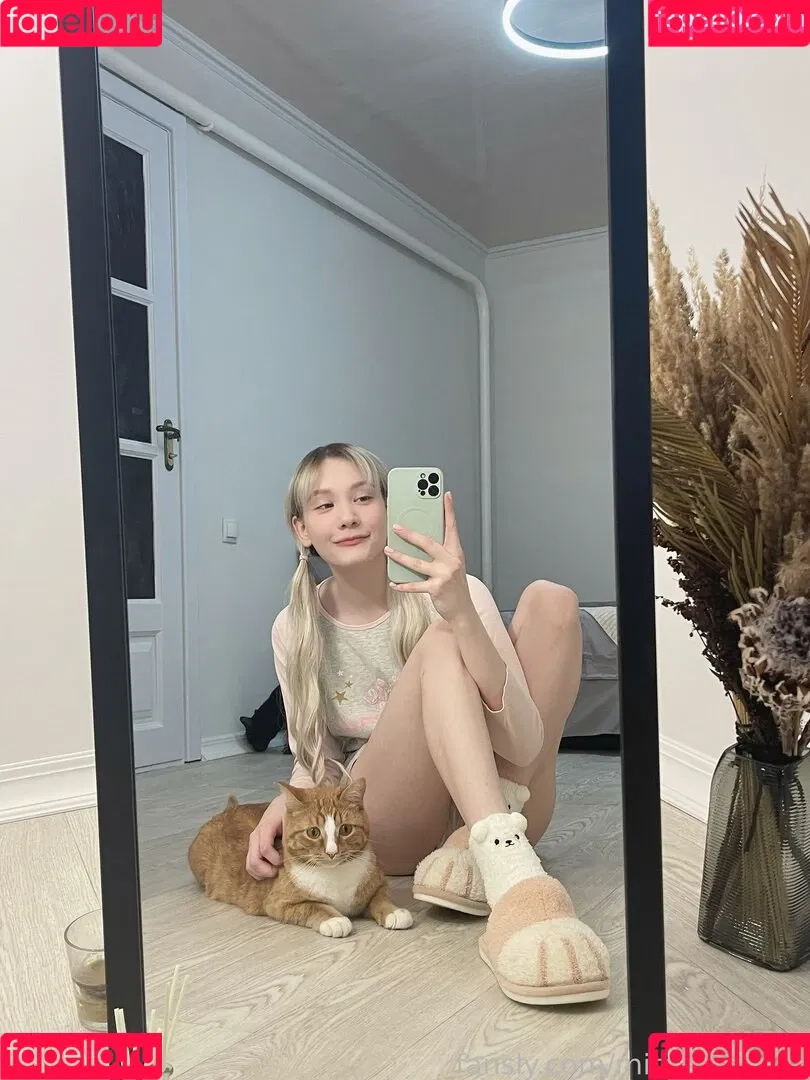 miraonlymira Onlyfans Photo Gallery 