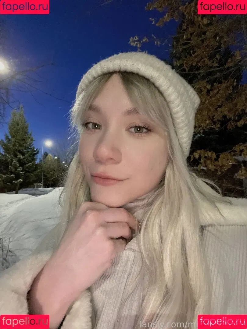 miraonlymira Onlyfans Photo Gallery 