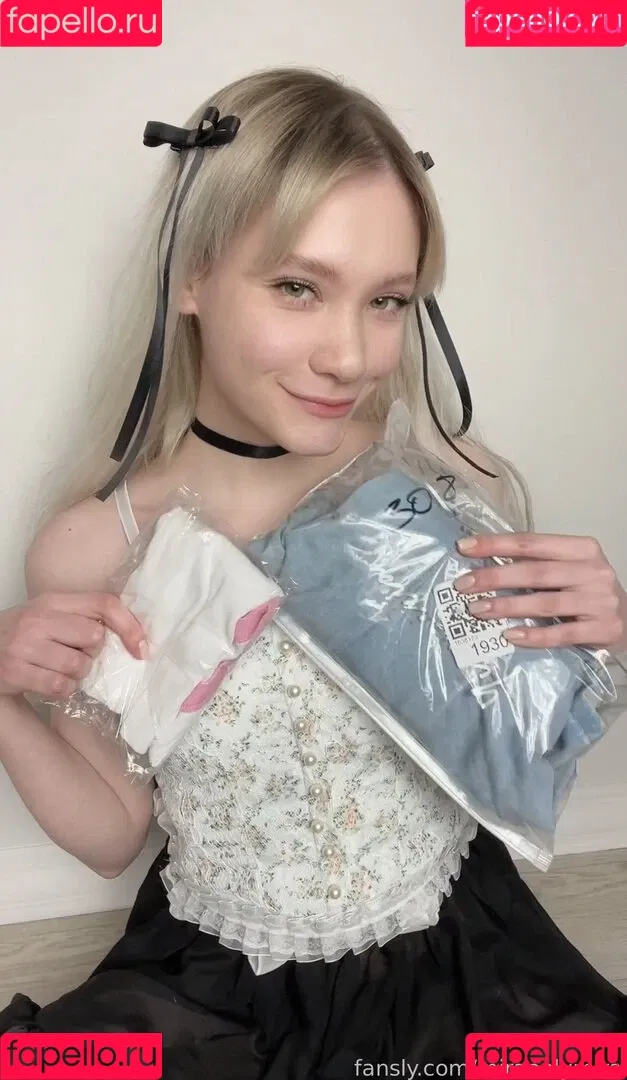 miraonlymira Onlyfans Photo Gallery 