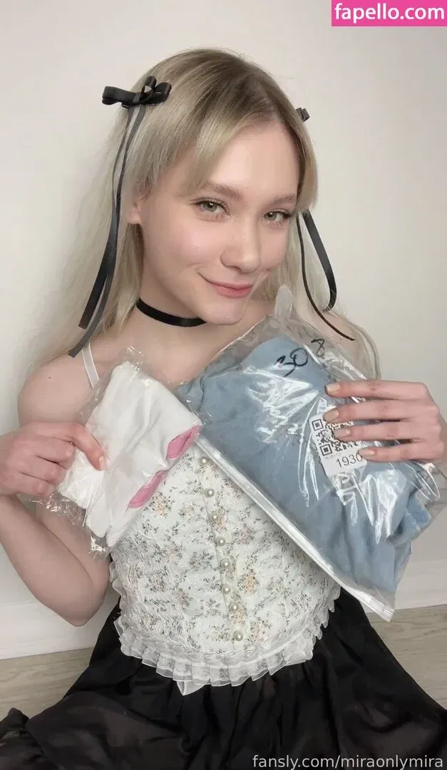 miraonlymira Onlyfans Photo Gallery 