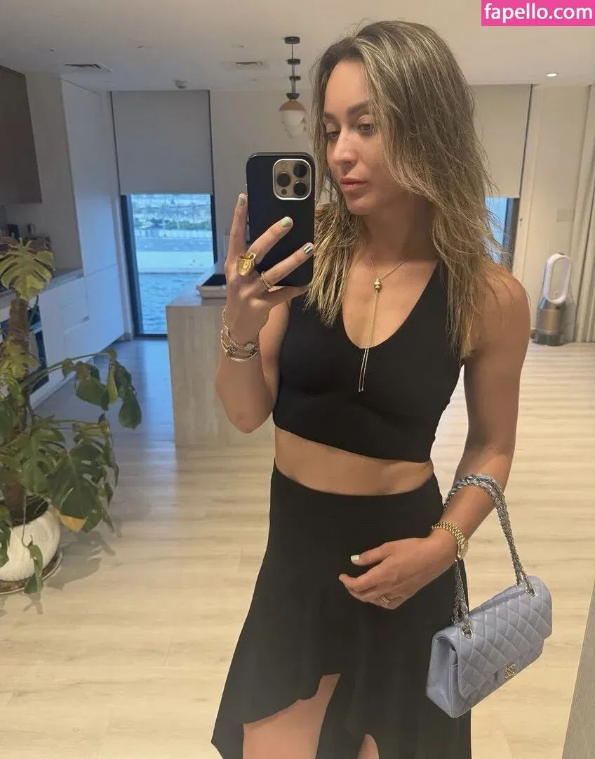 Paula Badosa Onlyfans Photo Gallery 